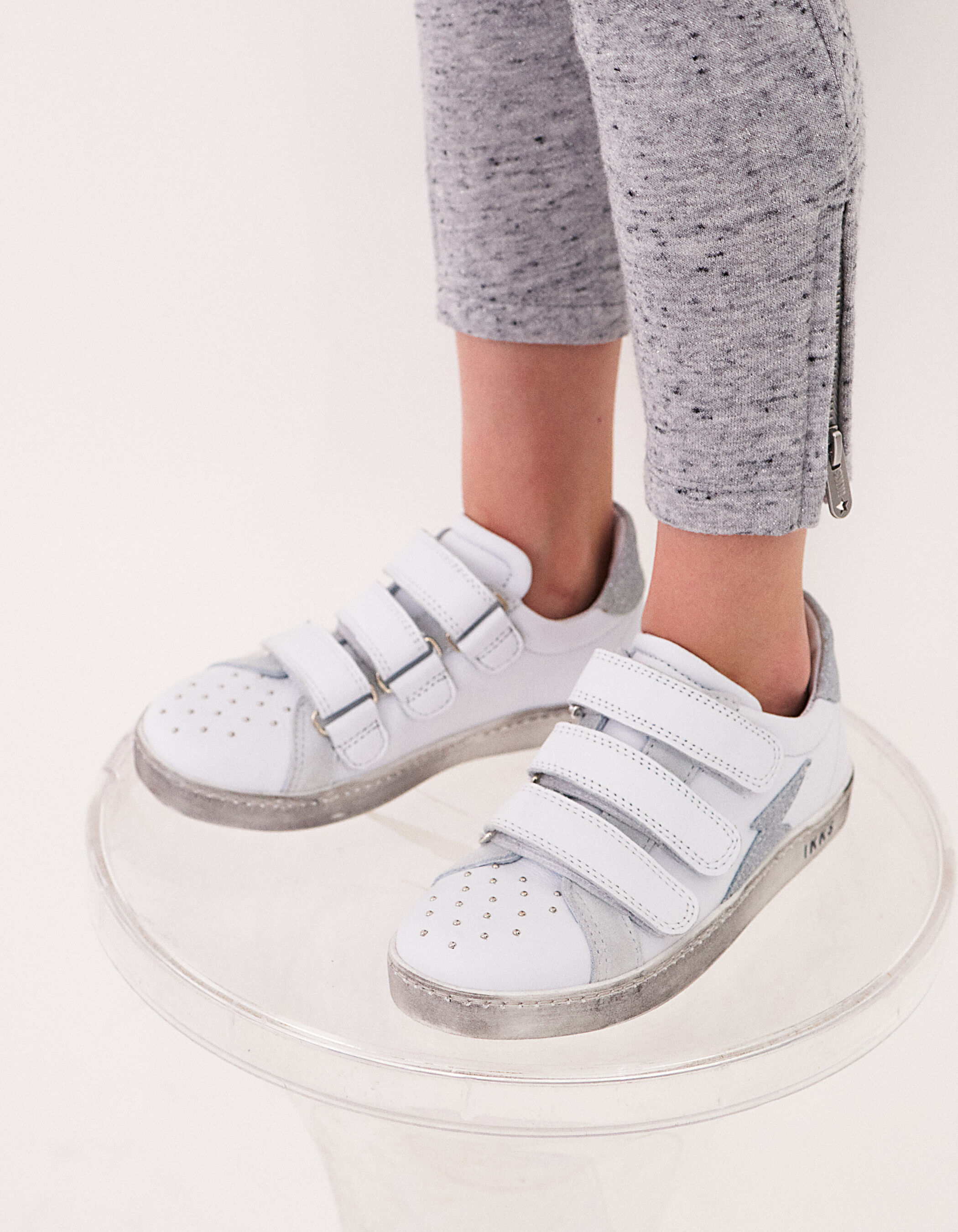 Girls sale velcro trainers