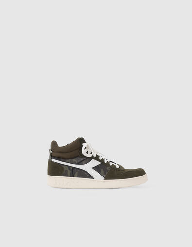 Deportivas unisex caqui camuflaje piel IKKS X DIADORA - IKKS