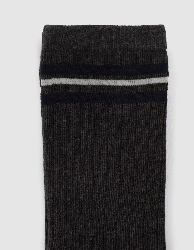 Boys’ khaki and grey sport socks-2