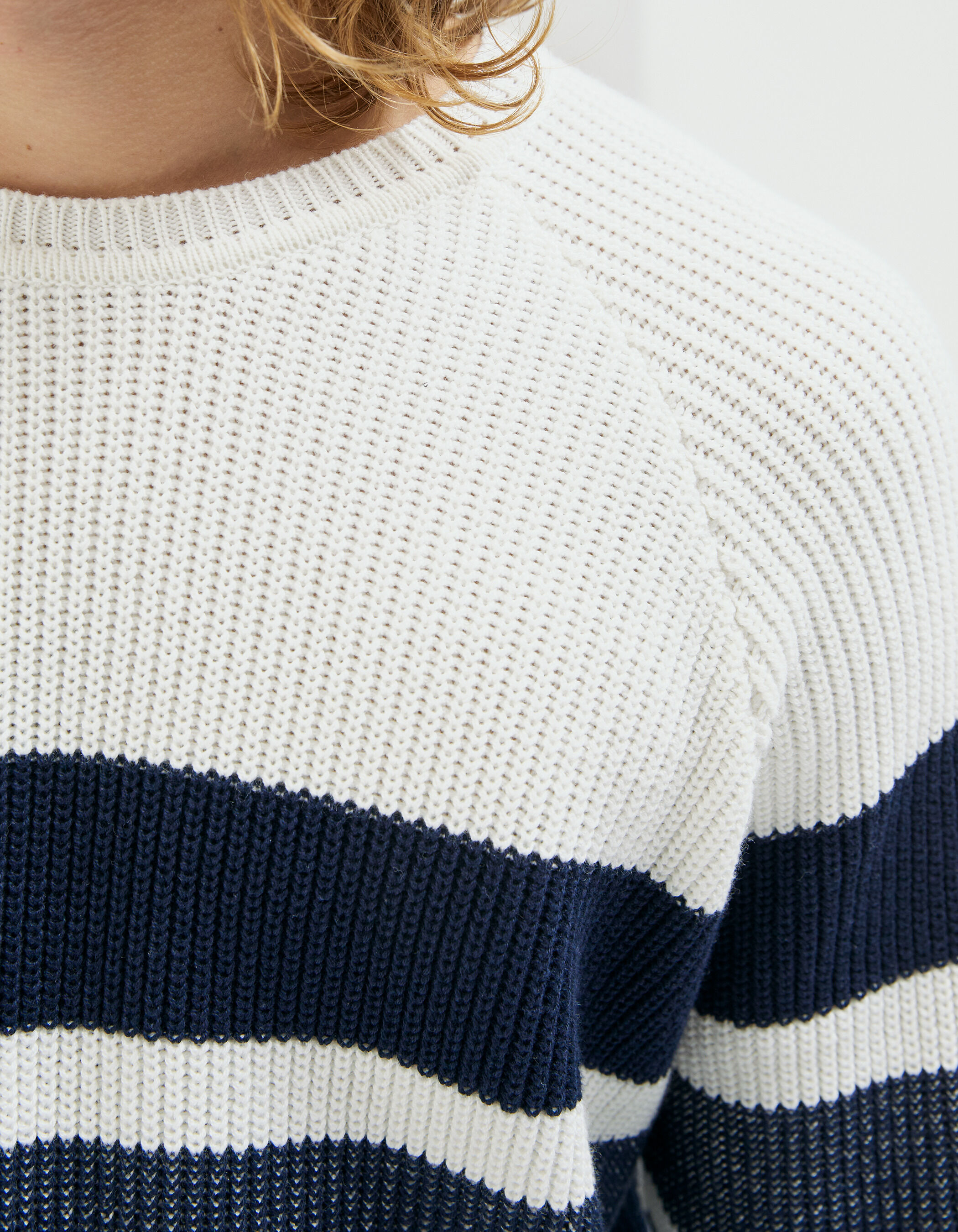 公式通販サイトです NKNIT striped sponge knit OFF WHITE/NAVY