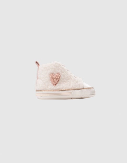 Ecru sherpa sneakers with baby girl heart - IKKS