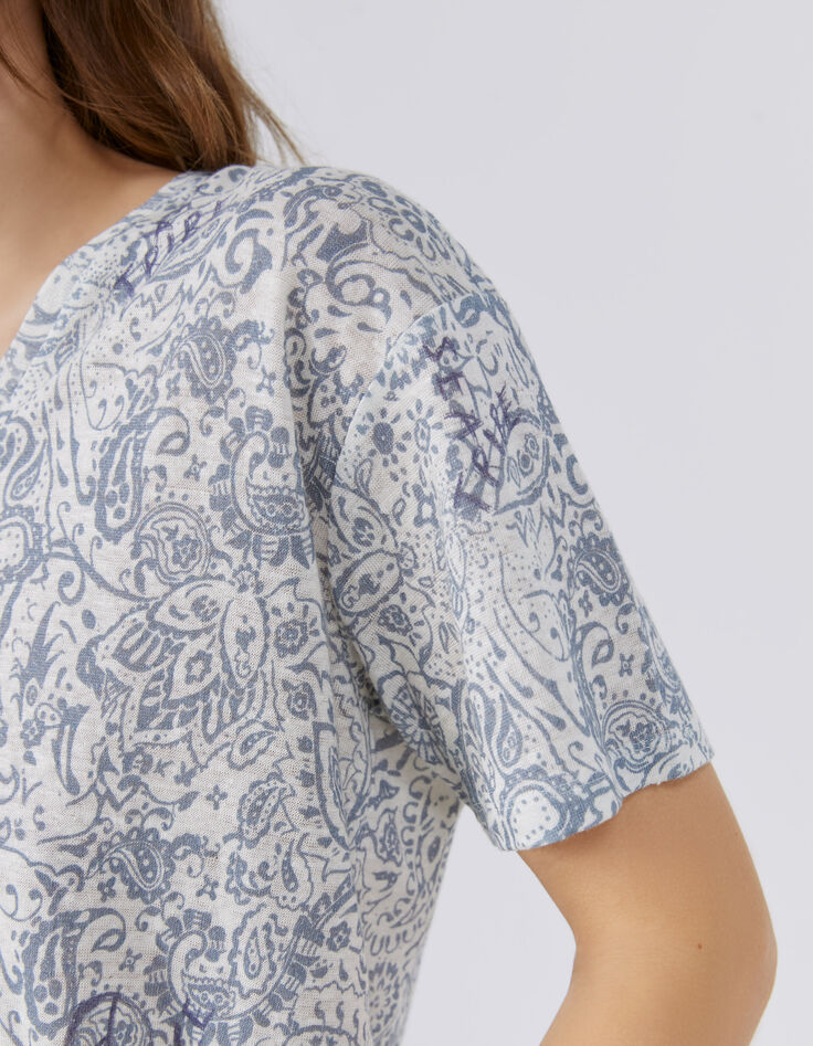 Women’s denim blue Bandana print soft linen knit T-shirt-4