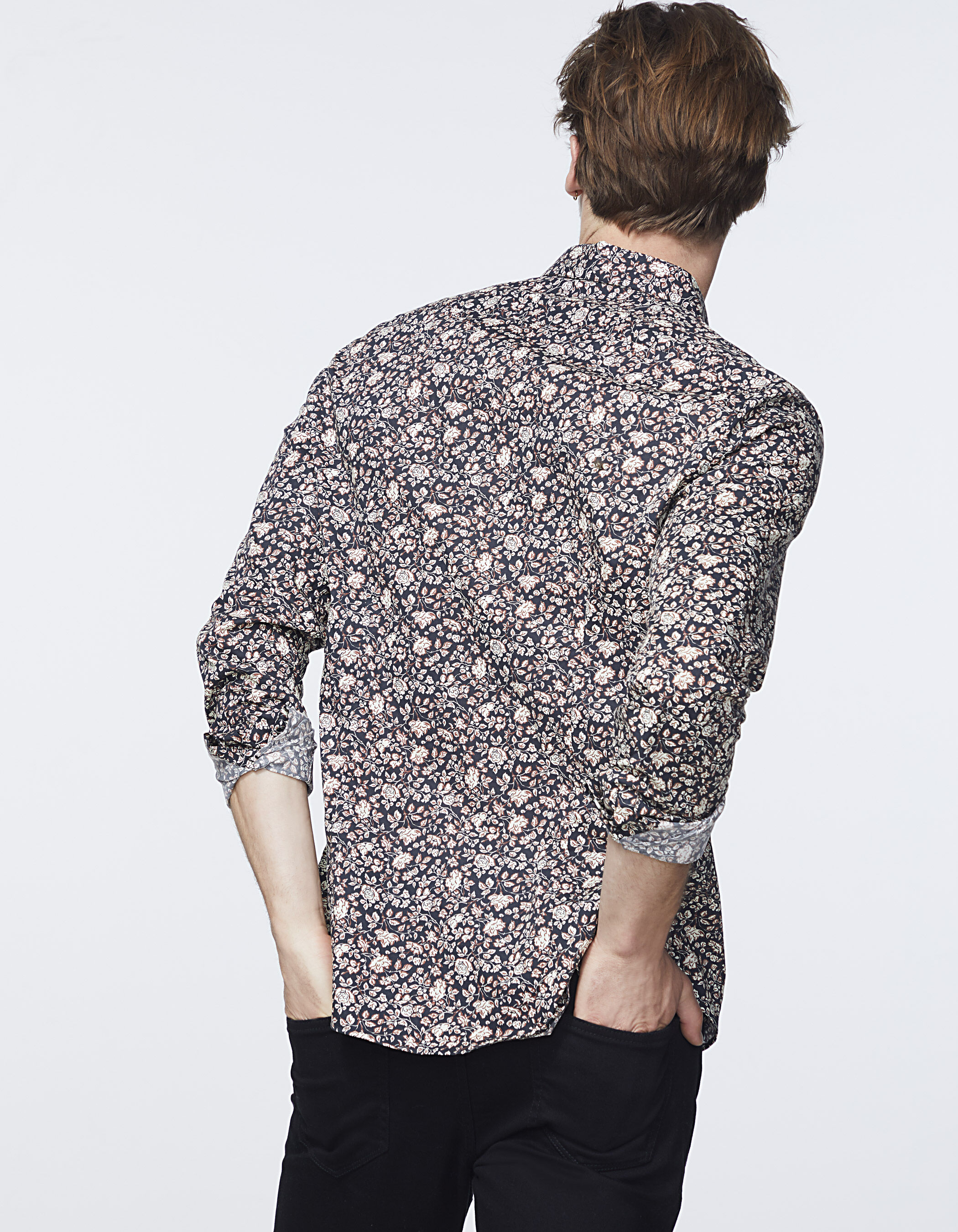 Chemise a cheap fleur homme zara