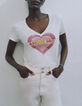 Camiseta blanco roto corazón y mensaje mujer-2