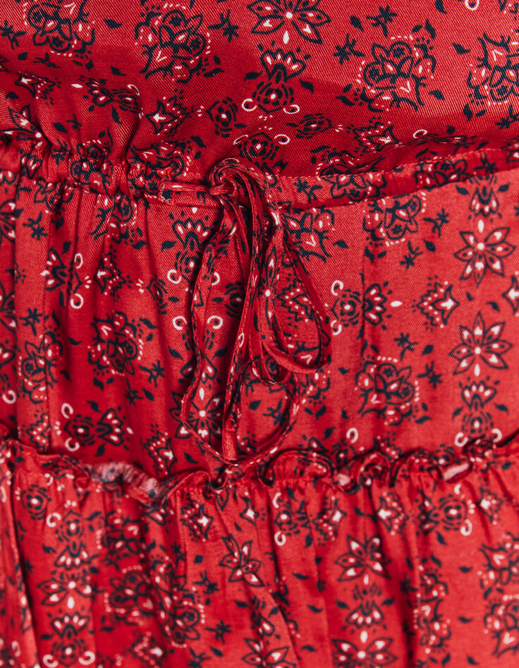 Kurzes, rotes Damenviskosekleid mit Bandanaprint-5