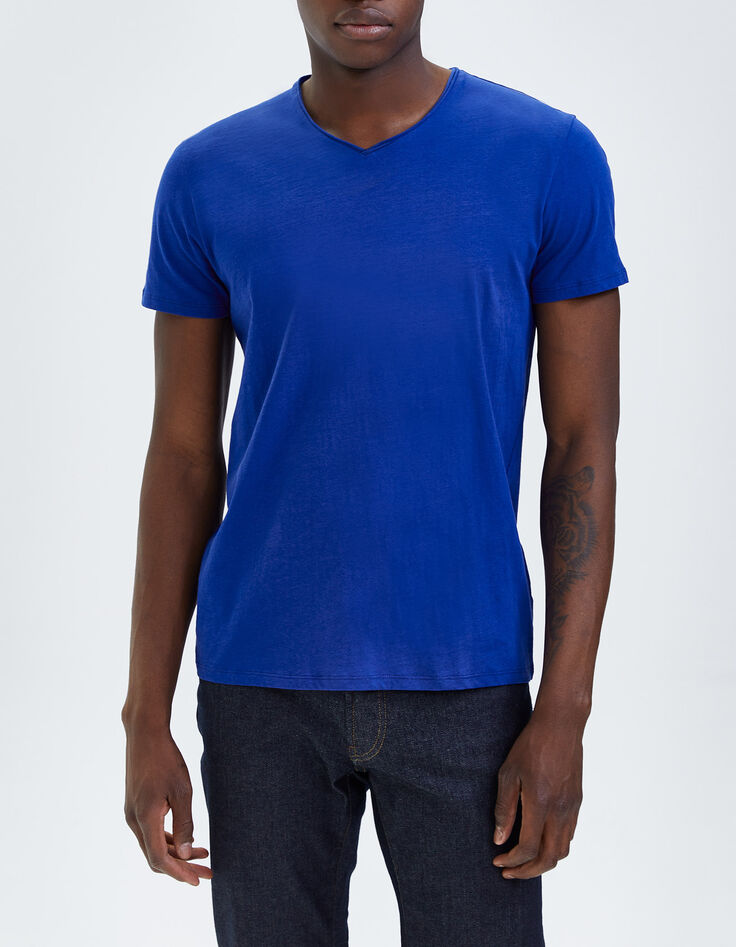 Men’s electric blue Essential V-neck t-shirt-1