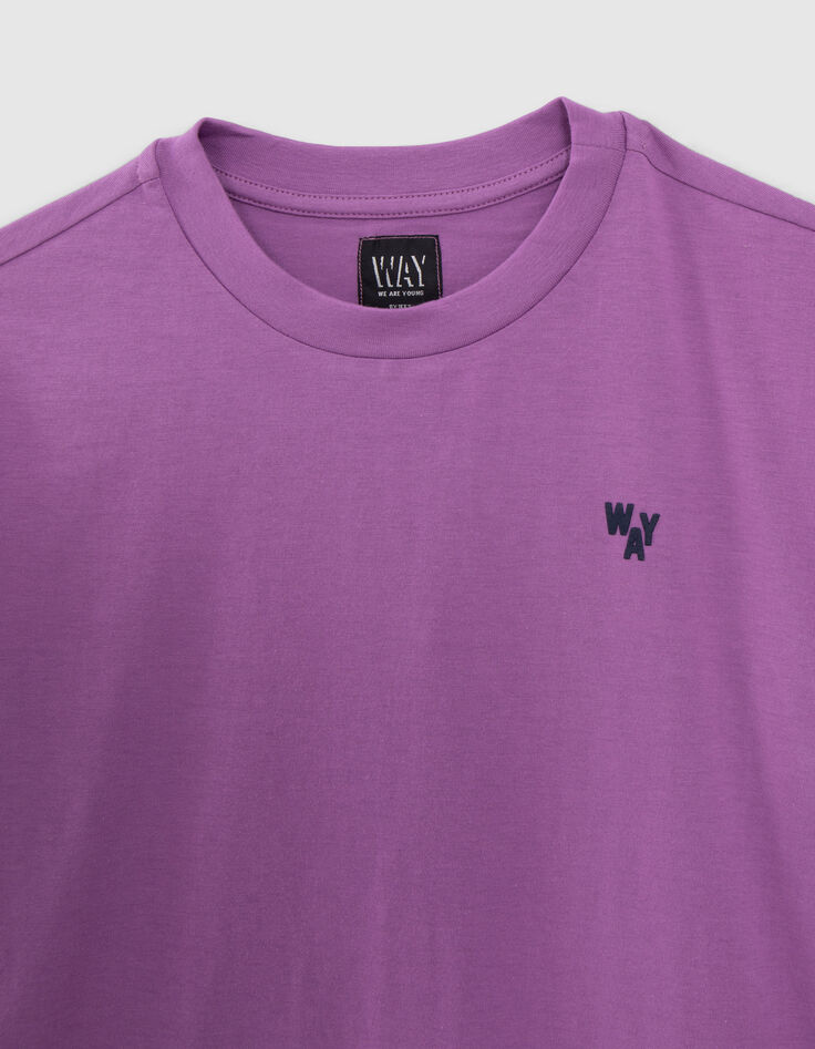 Camiseta violeta diseño flocado terciopelo detrás niño-4