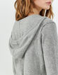 Cardigan à capuche gris en cachemire chevrons femme-4