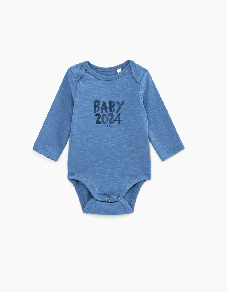 Blauer Babybody aus Biobaumwolle zum Personalisieren-1