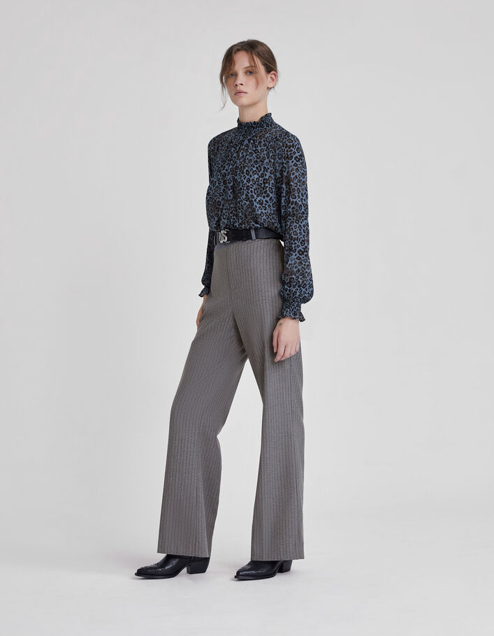 Gray Flared Pants – Famme