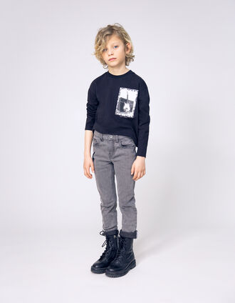 Boy’s grey SLIM jeans with badge and jacron lightning