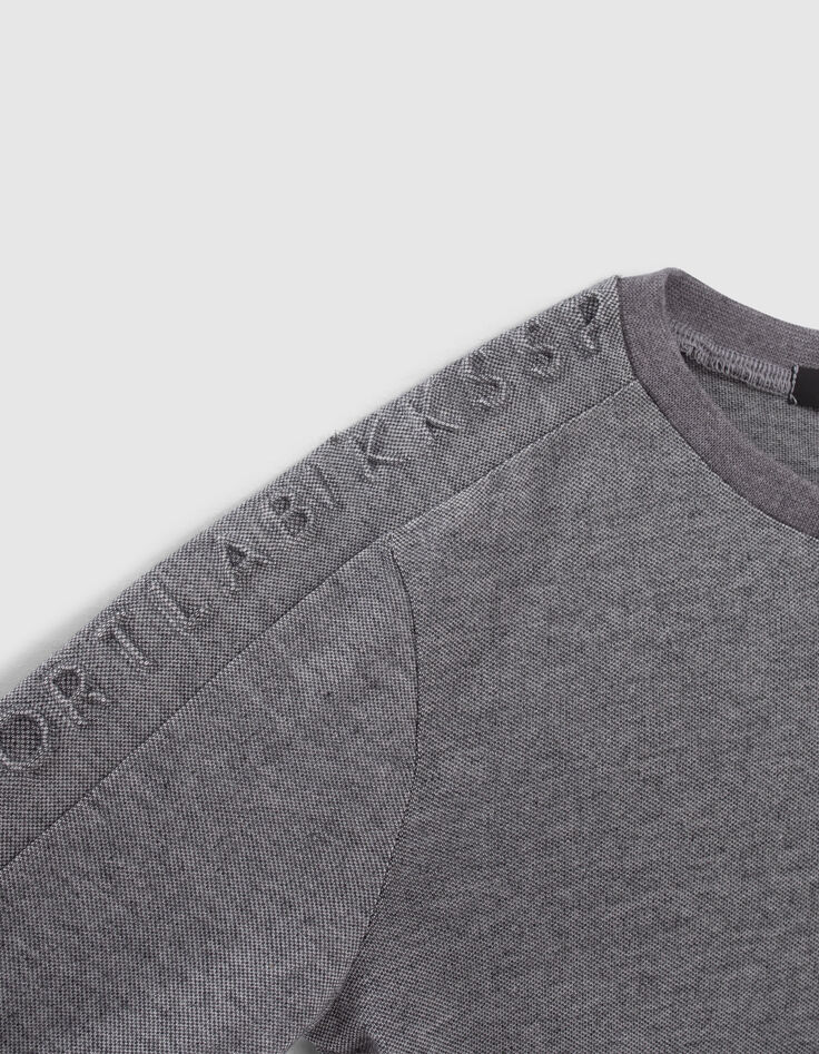 Boys’ grey sport T-shirt, embossed lettering on sleeves-4