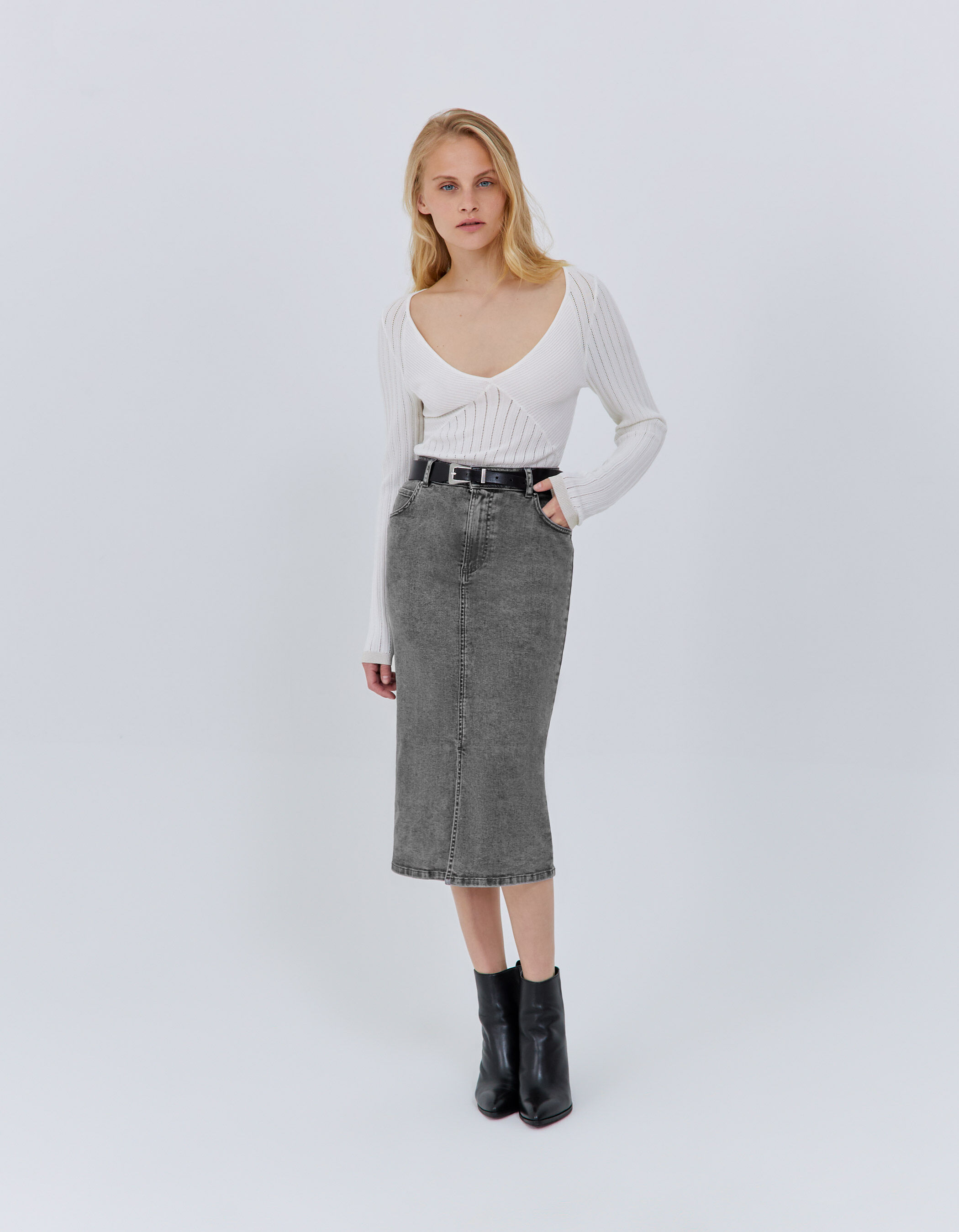 Women's grey denim pencil skirt