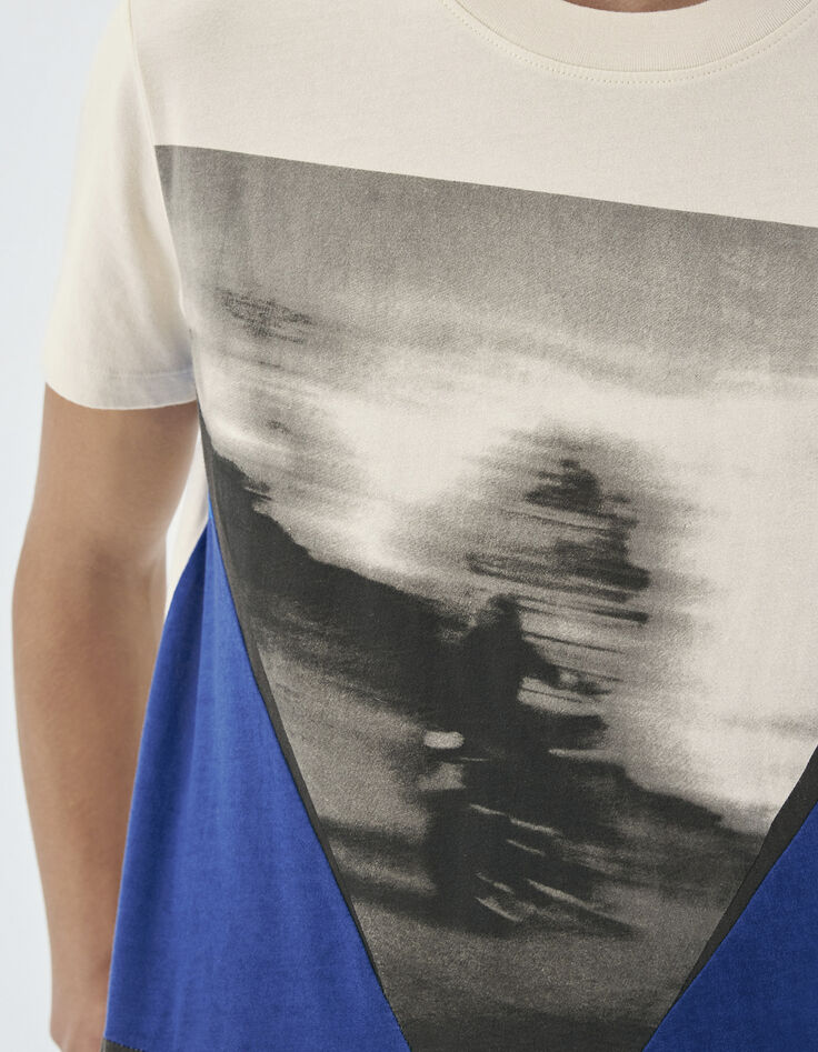 Men’s electric blue T-shirt with blurry motorbike rider-4