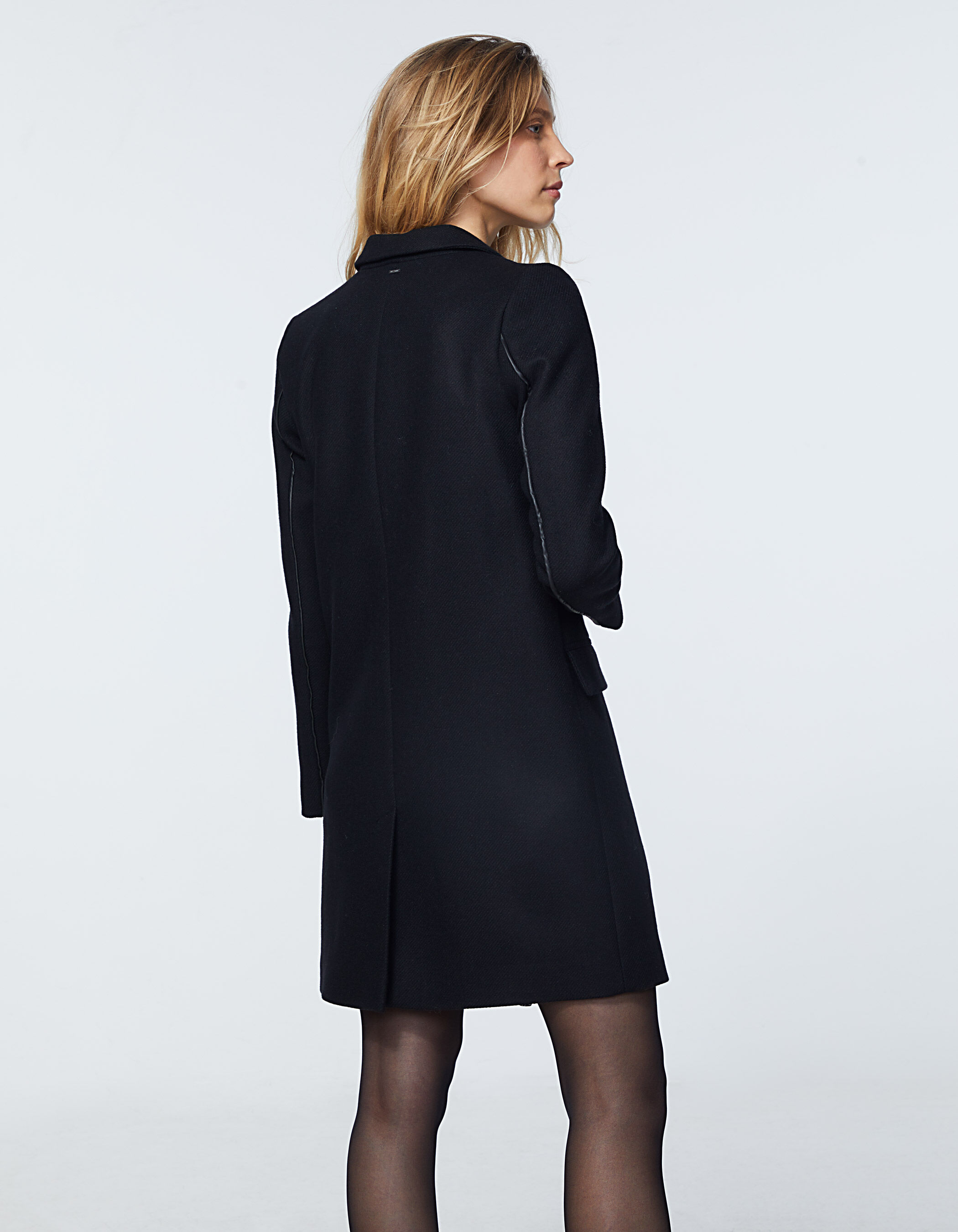 Manteau noir cheap coupe droite femme