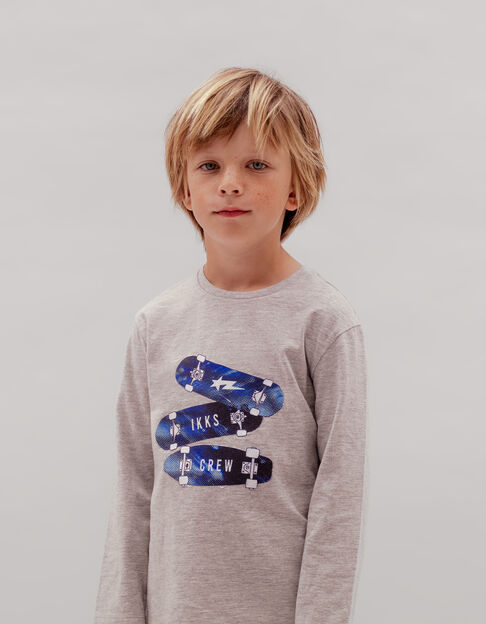 Boy's grey organic cotton T-shirt with skateboard badges - IKKS