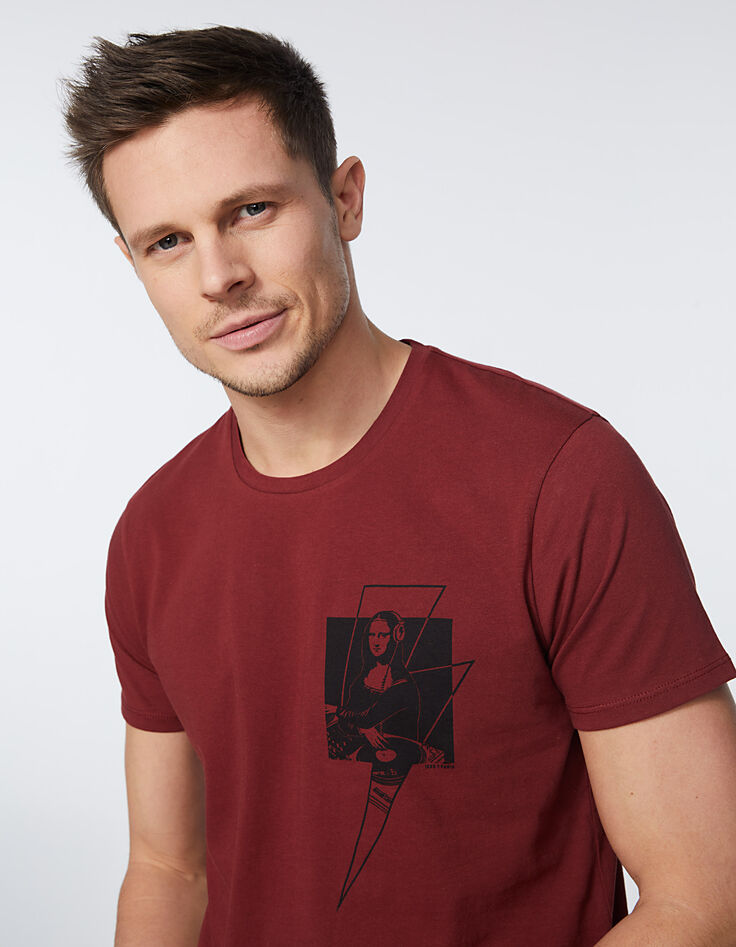 Men’s burgundy T-shirt with cartoon Mona Lisa-4